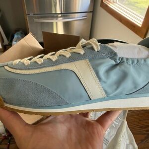 Casual Women Dolce Vita Blue and Cream Low-Top Sneaker